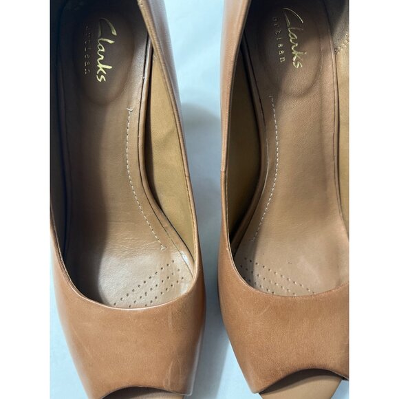 Clarks Tan Leather Peep-Toe Heels Size 8.5 - Picture 10 of 11